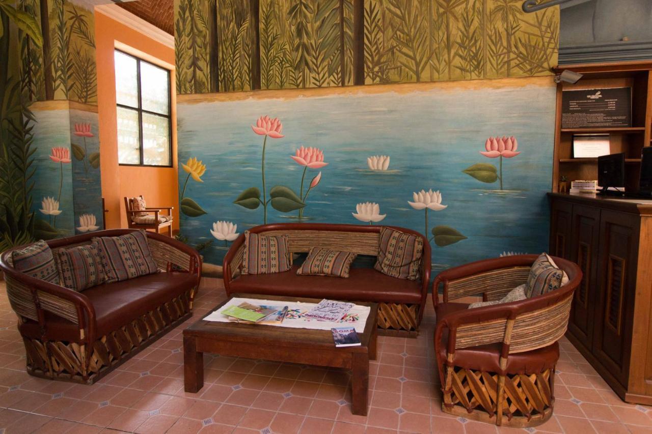Hotel Boutique Casa San Angel (Adults Only) Мерида Экстерьер фото