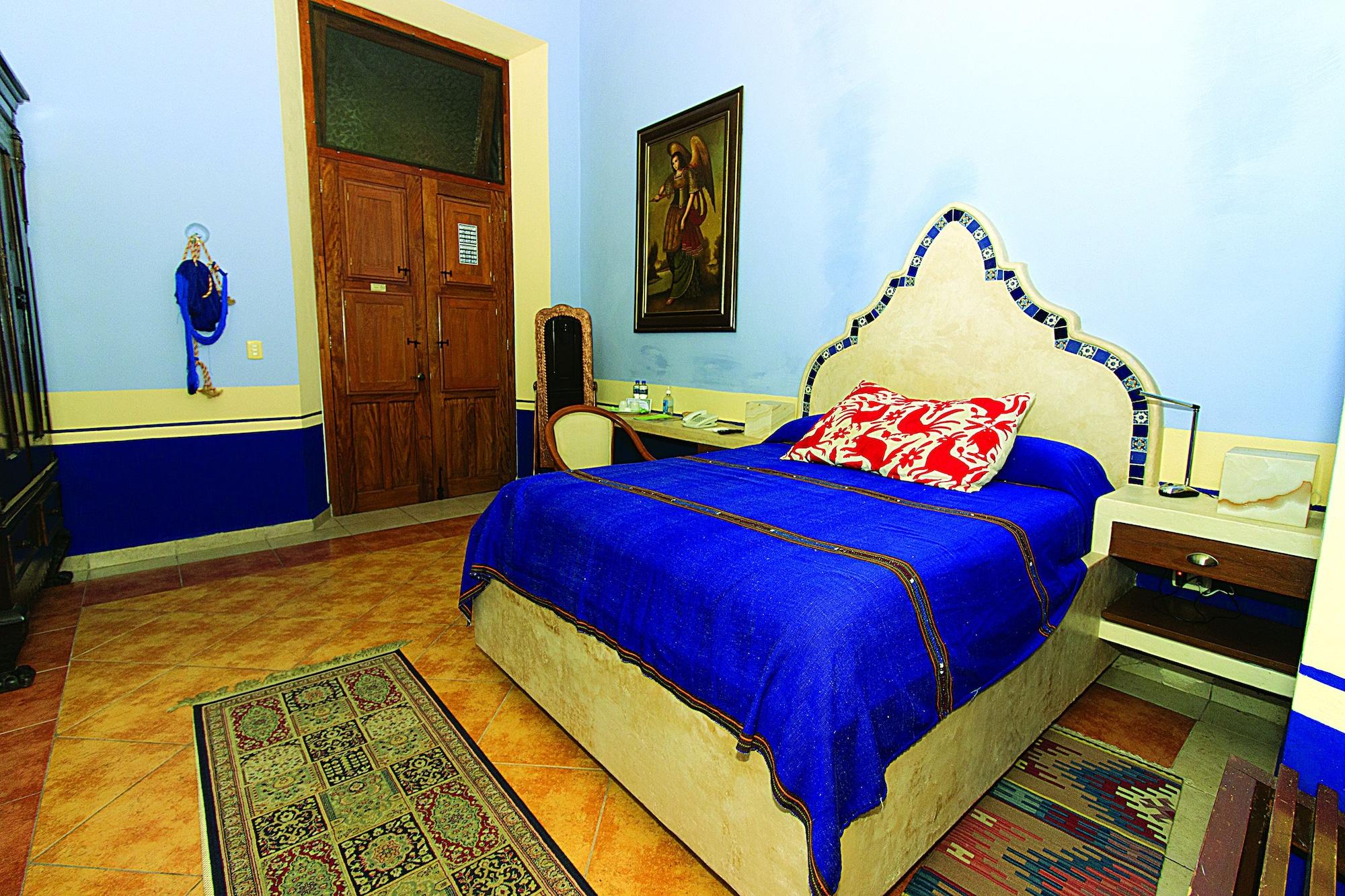 Hotel Boutique Casa San Angel (Adults Only) Мерида Экстерьер фото