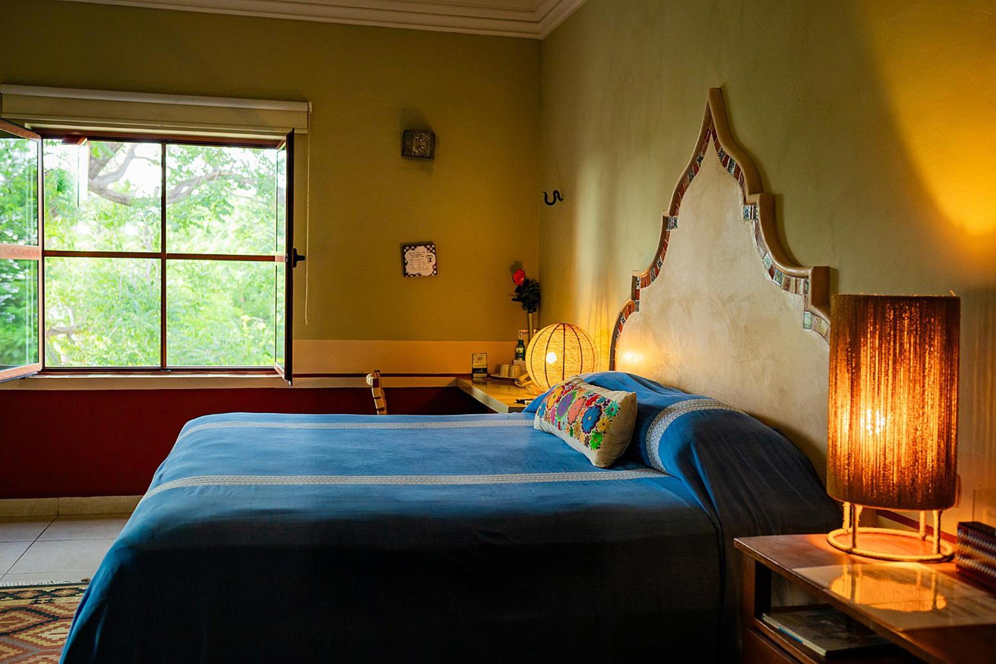 Hotel Boutique Casa San Angel (Adults Only) Мерида Экстерьер фото